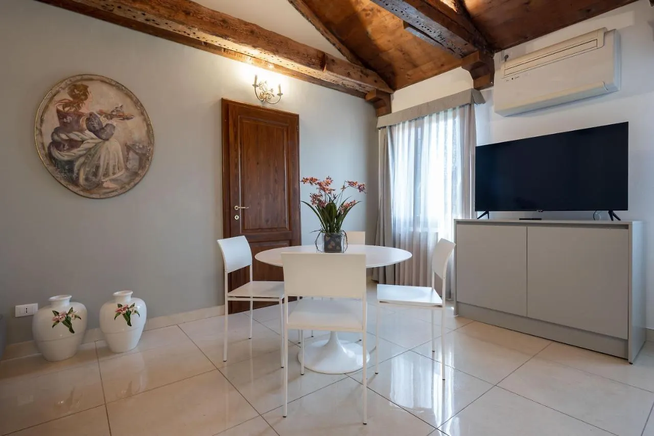 Apartment Vivaldi Suites By Wonderful Italy Venice