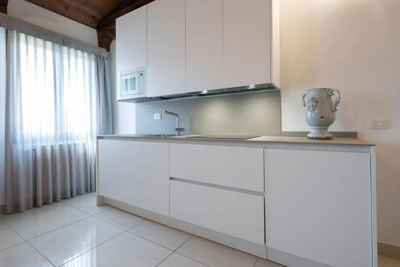 Vivaldi Suites By Wonderful Italy Venice Apartment