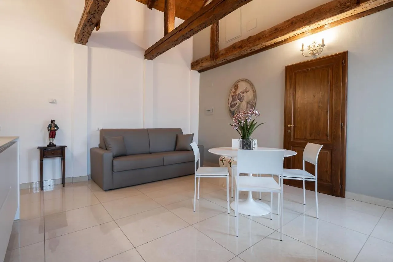 Vivaldi Suites By Wonderful Italy Venice Apartment