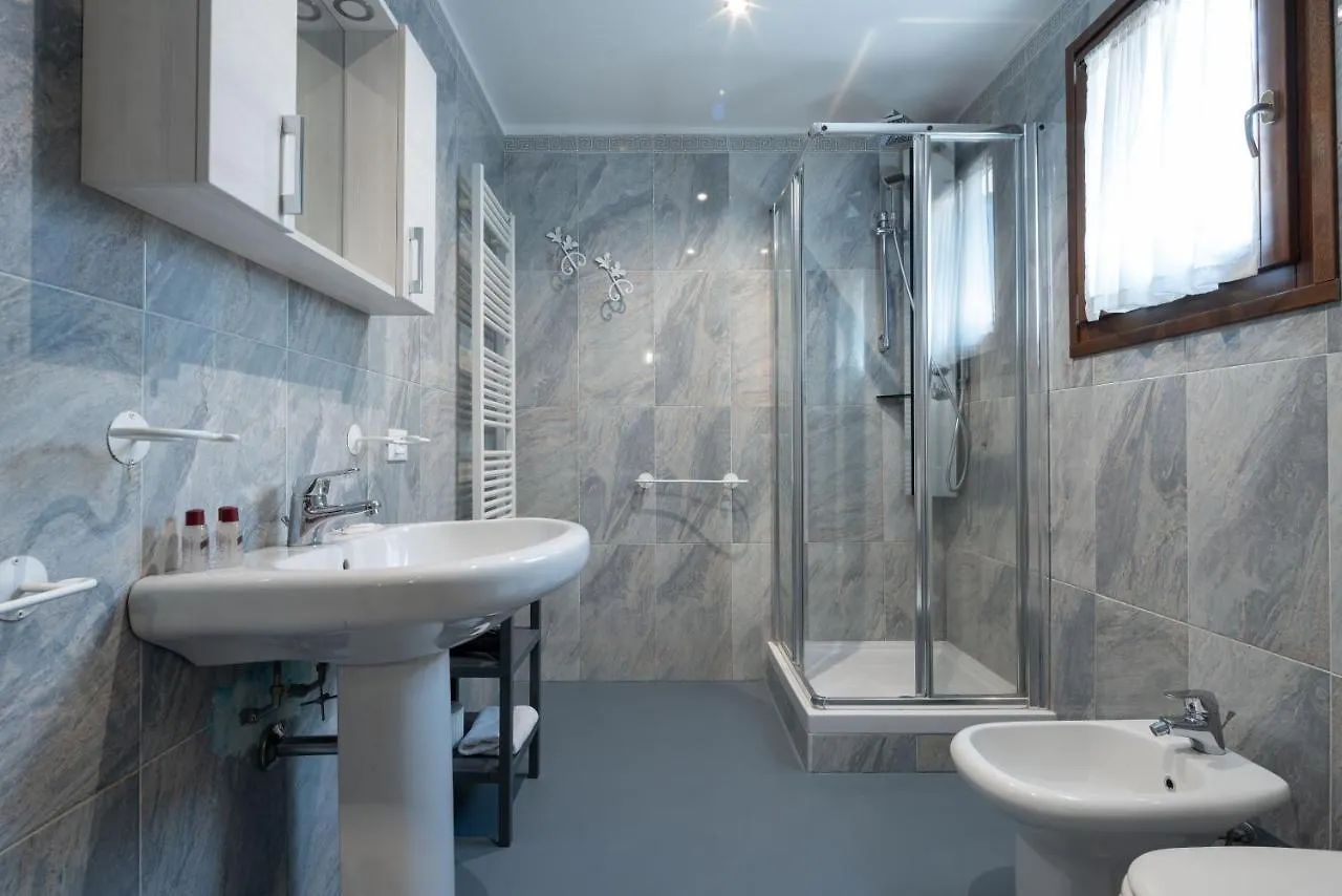 Vivaldi Suites By Wonderful Italy Venice Apartment