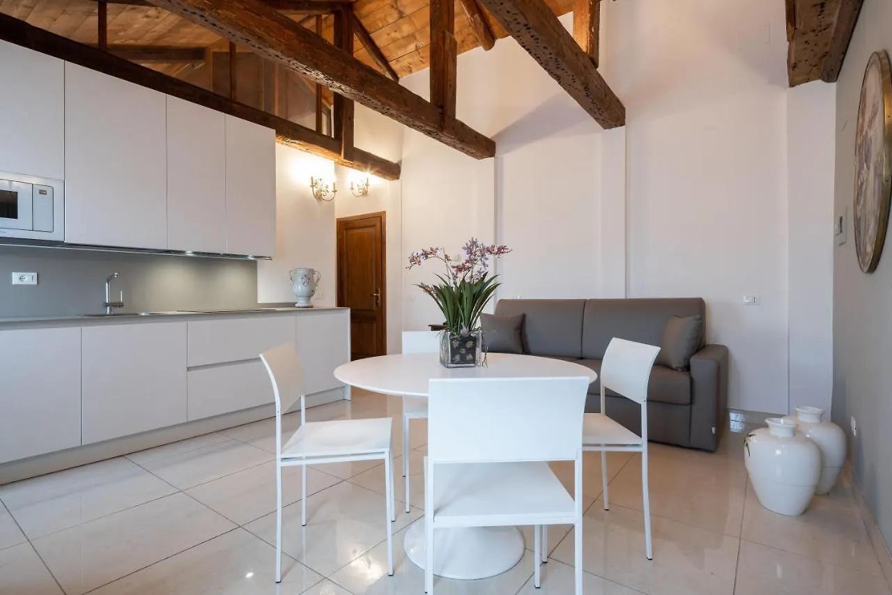 Vivaldi Suites By Wonderful Italy Venice 0*,