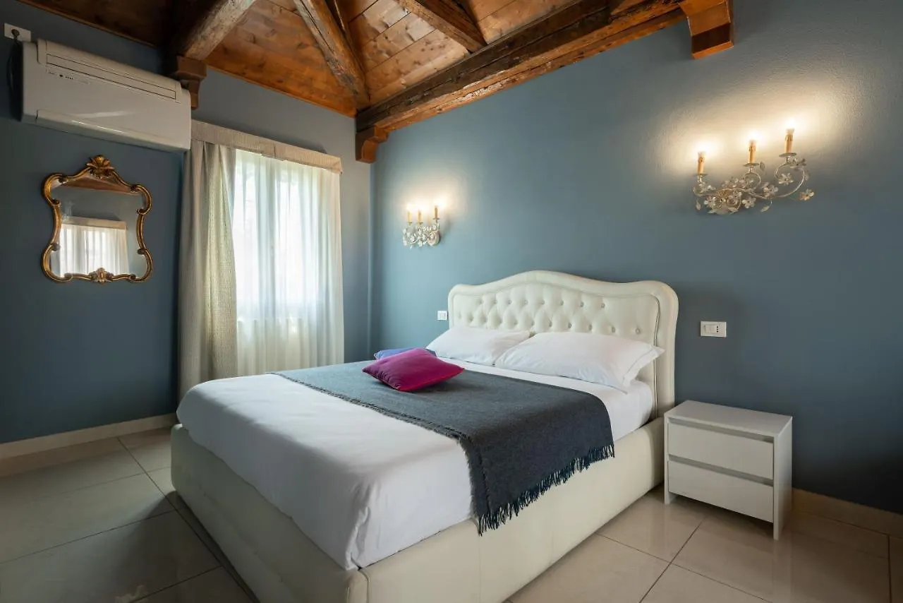 Vivaldi Suites By Wonderful Italy Venice 0*,  Italy