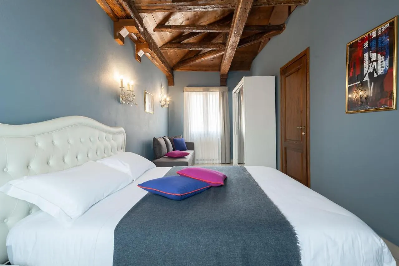 Vivaldi Suites By Wonderful Italy Venice Apartment